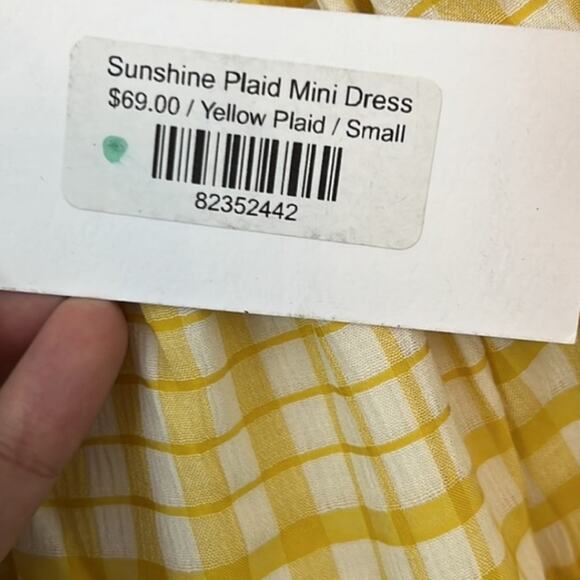 NWT Lush Puff Sleeve Sunshine Plaid Mini Dress in Yellow Sz Small - Picture 4 of 8